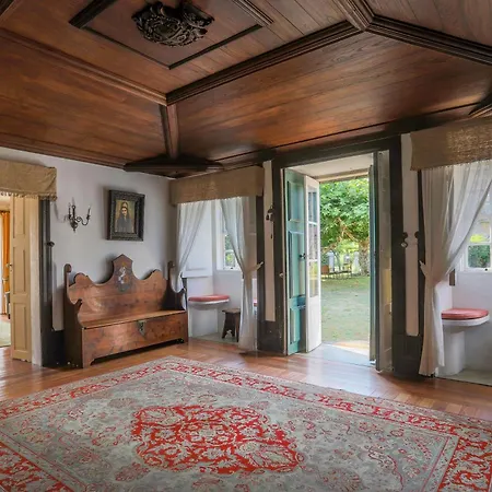 Outeiro Tuías - Manor House 4*