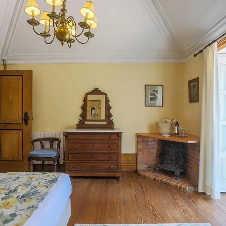 Outeiro Tuias - Manor House Марку-ди-Канавезиш