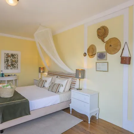 Outeiro Tuias - Manor House 4*