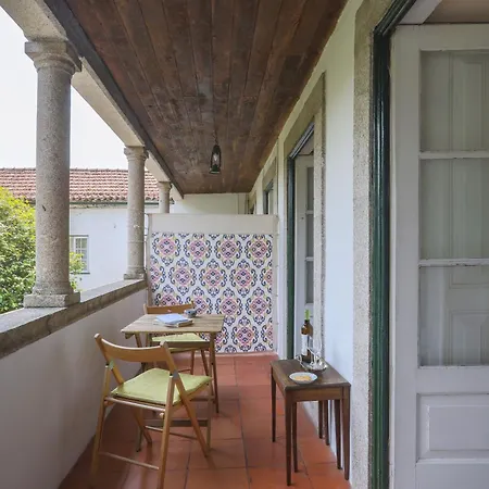 Outeiro Tuias - Manor House