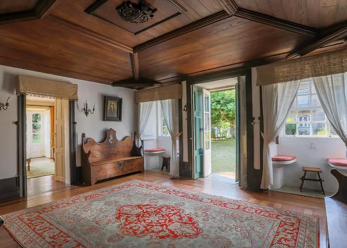 Outeiro Tuías - Manor House 4*