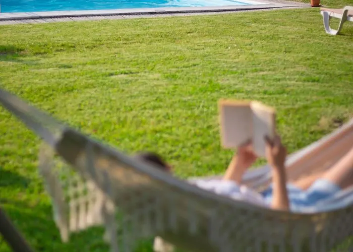 Pensión Outeiro Tuías - Manor House