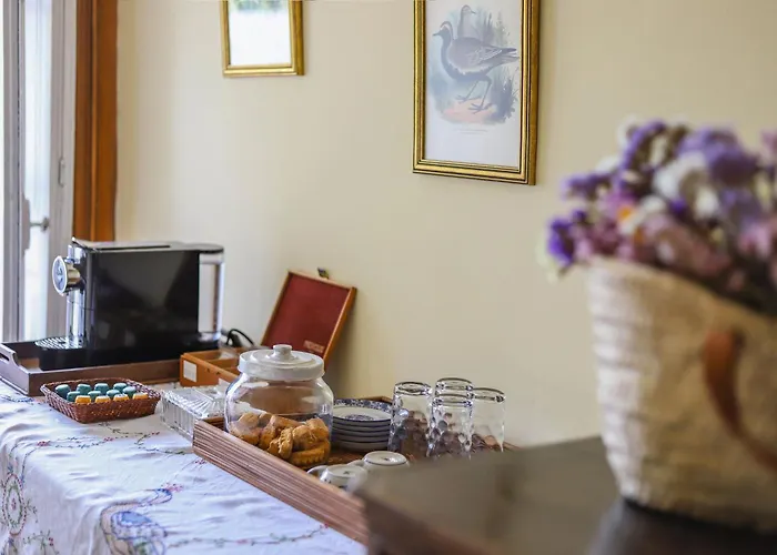 Pensión Outeiro Tuías - Manor House 4*