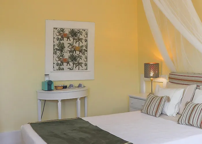 Outeiro Tuías - Manor House Pensión 4*