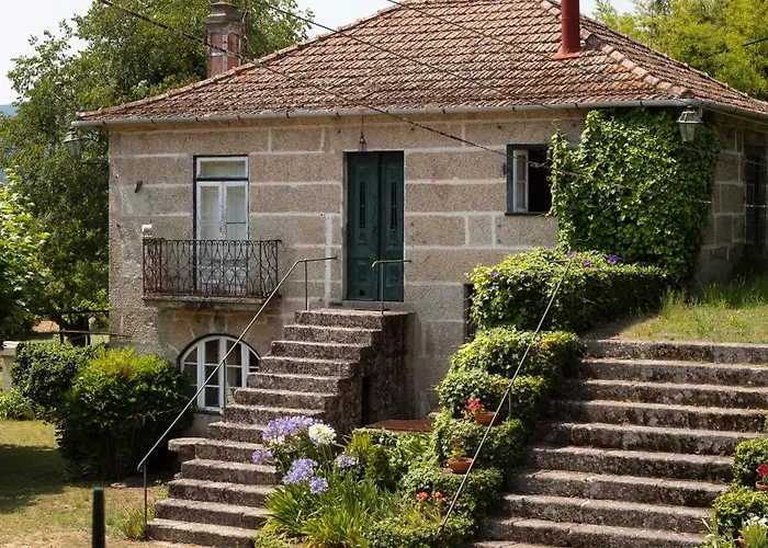 Outeiro Tuías - Manor House