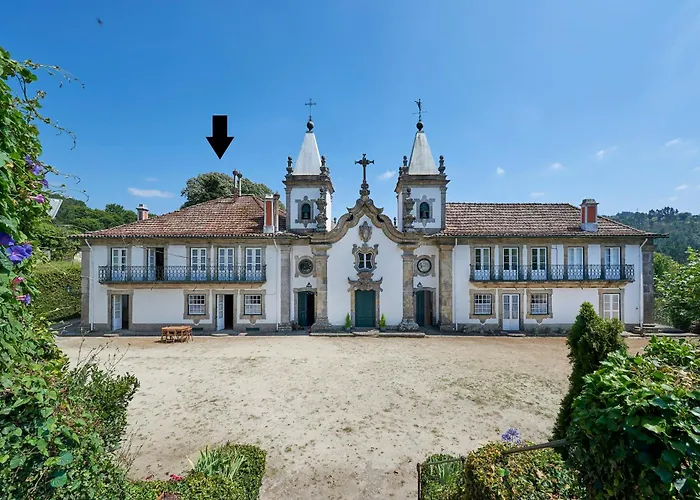 Outeiro Tuías - Manor House Pensión Marco de Canavezes